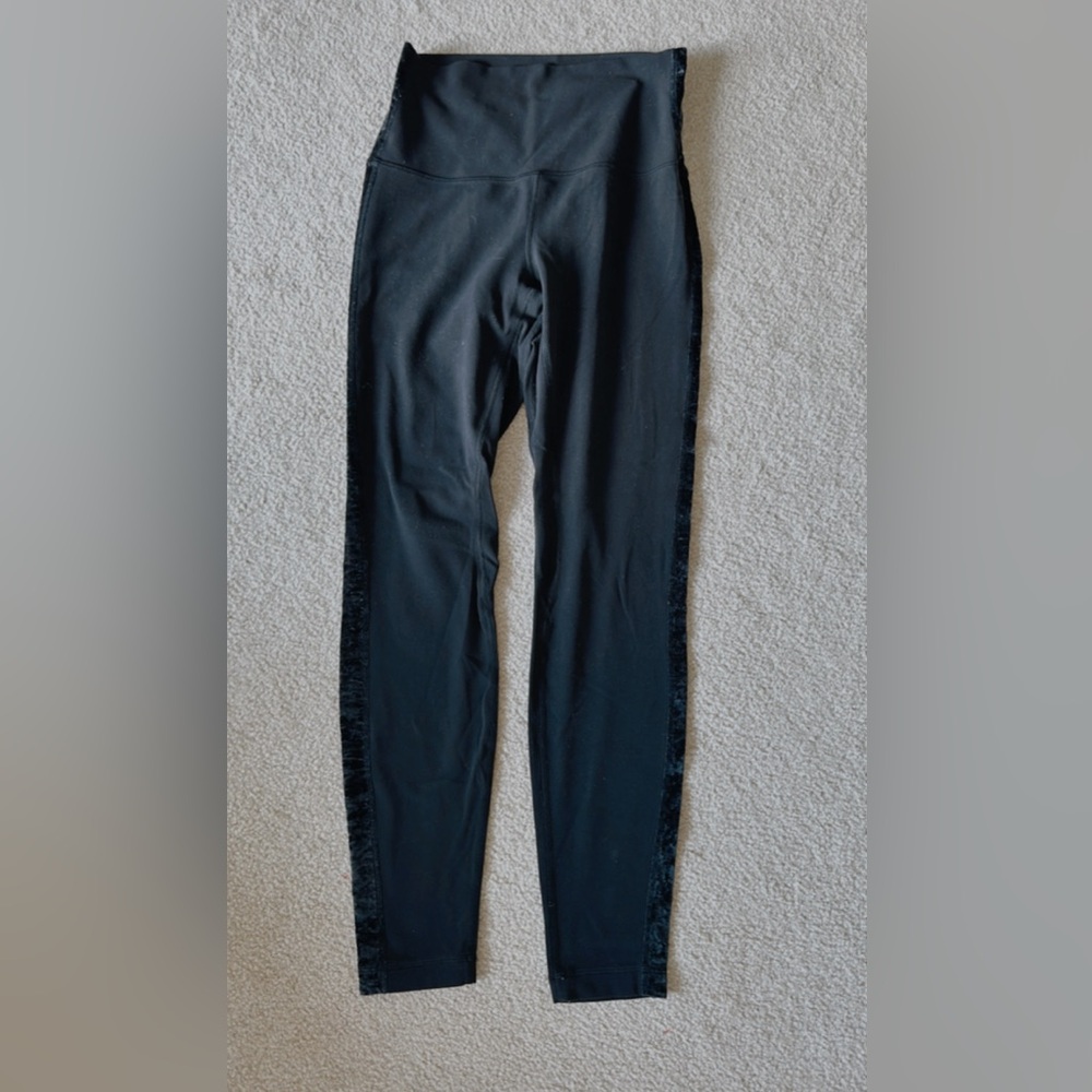 One black,used only couple of times in two year, super new, excellent condition